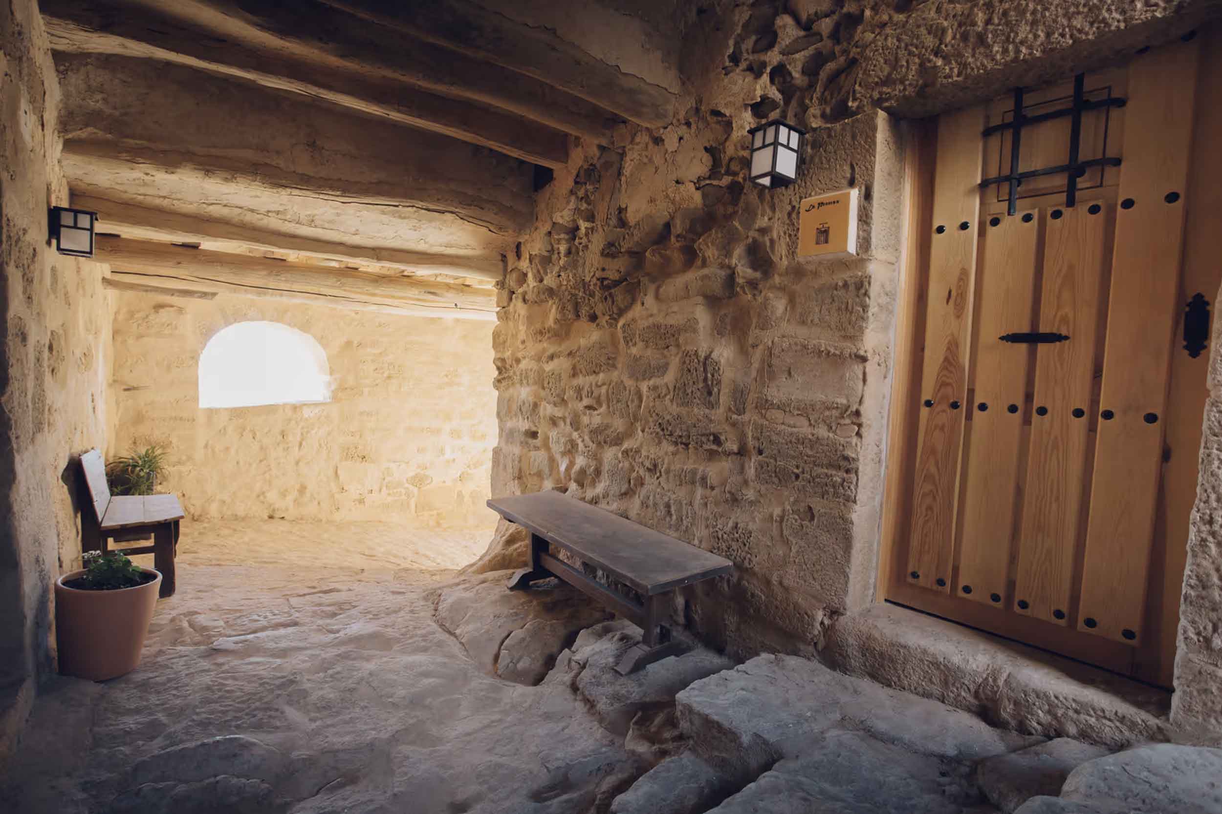 Territori-de-Masies-Castell-de-lAguda-Tora-3